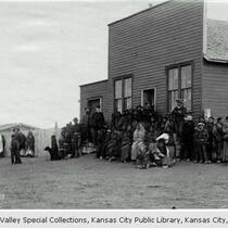 Wounded Knee, Women, Children and Soldiers