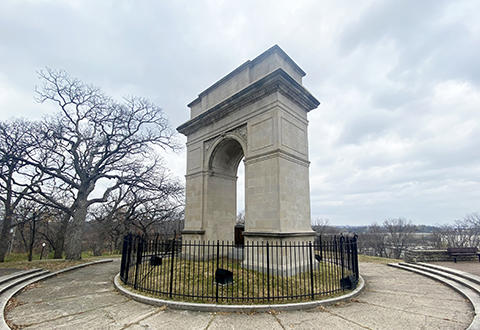 What is the history of the Rosedale Memorial Arch? What’s Your KCQ? investigates